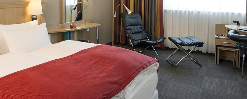 Dormero Zuerich Airport Hotel 4*