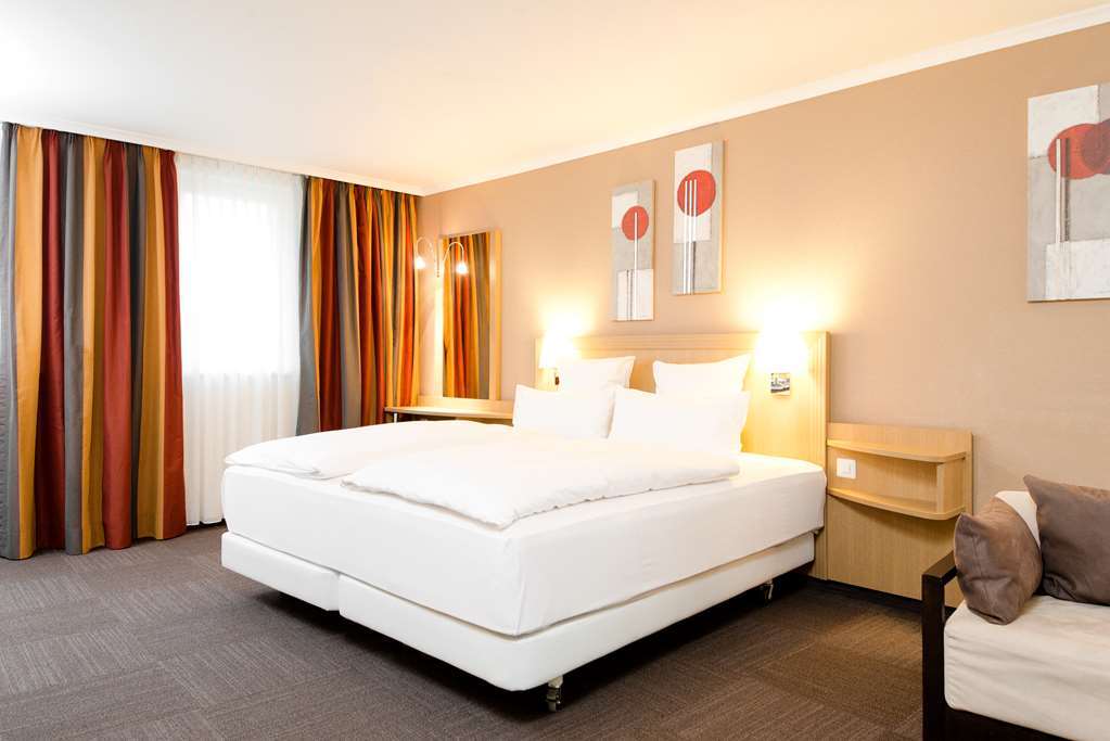Dormero Zuerich Airport Hotel