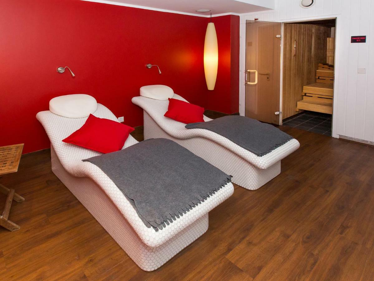 Dormero Zuerich Airport 4*